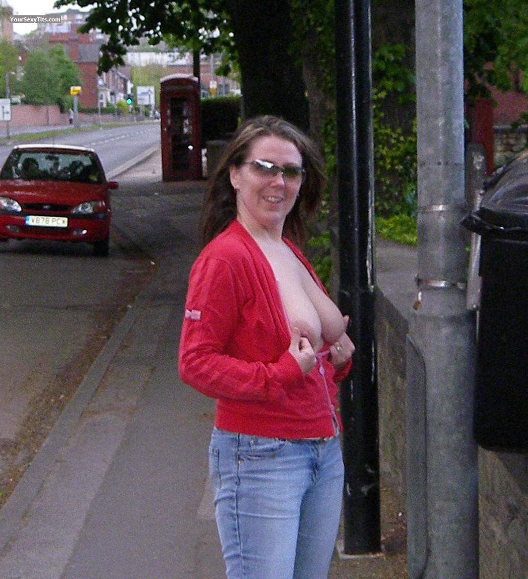 Tit Flash: Big Tits - Topless Dee Dee from United Kingdom